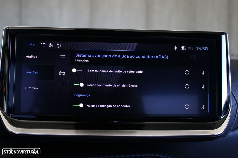 Peugeot 2008 1.2 PureTech Allure - 28