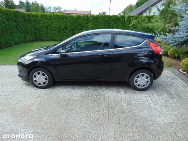 Ford Fiesta 1.5 TDCi Champions Edition - 8