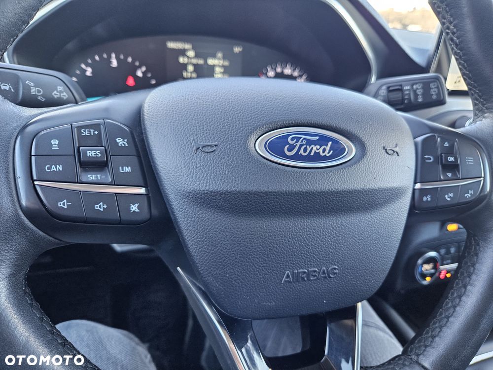 Ford Focus 2.0 EcoBlue Start-Stopp-System TITANIUM - 31