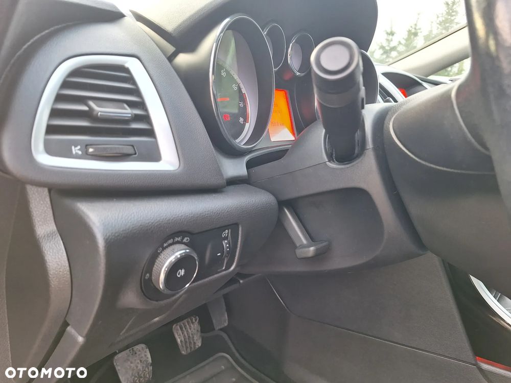 Opel Astra 1.4 Turbo Cosmo - 21