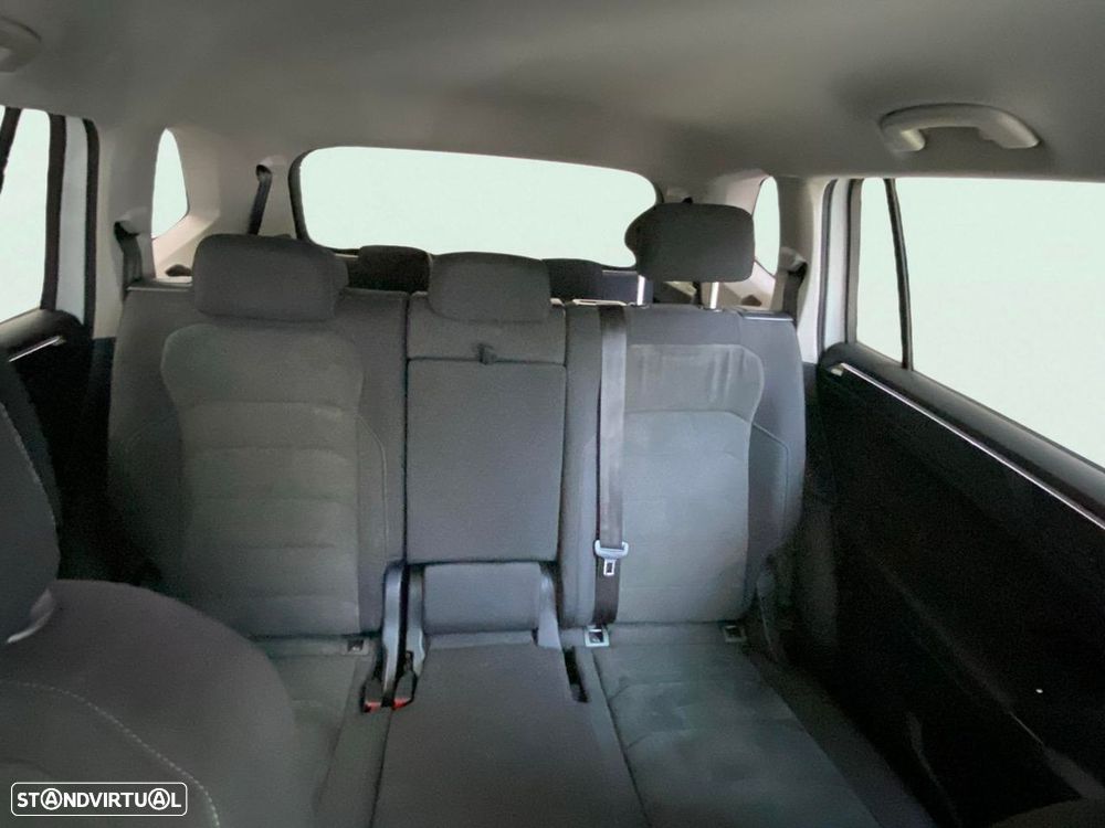 VW Tiguan Allspace 2.0 TDI Highline - 18