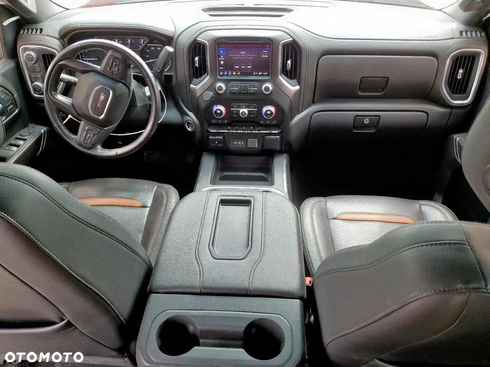 GMC Sierra - 7