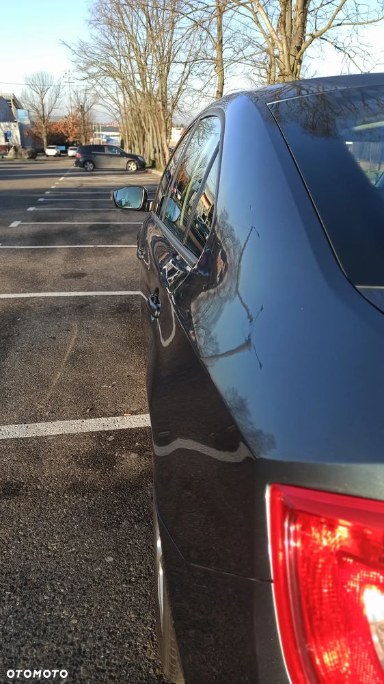 Skoda RAPID 1.0 TSI Ambition - 9