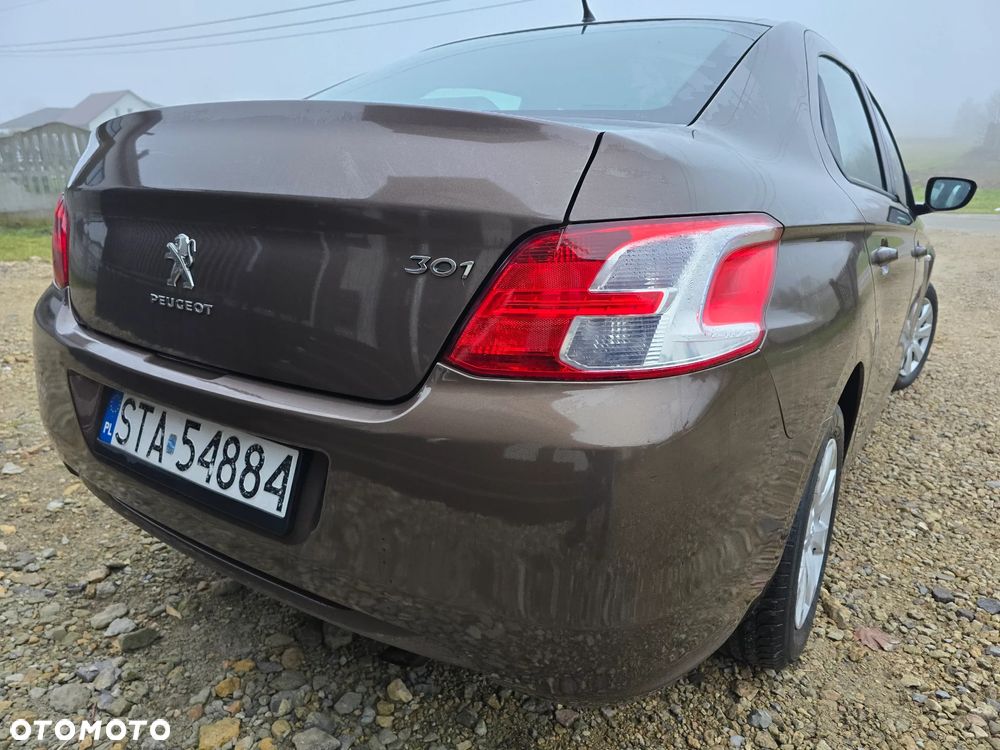Peugeot 301 1.6 HDi Active - 12