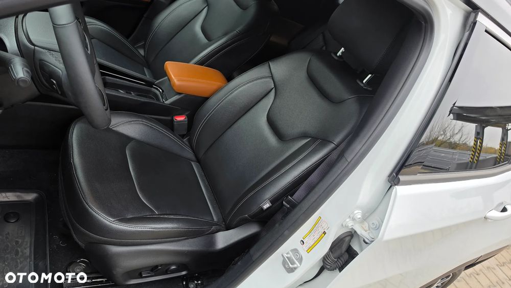 Jeep Compass - 16
