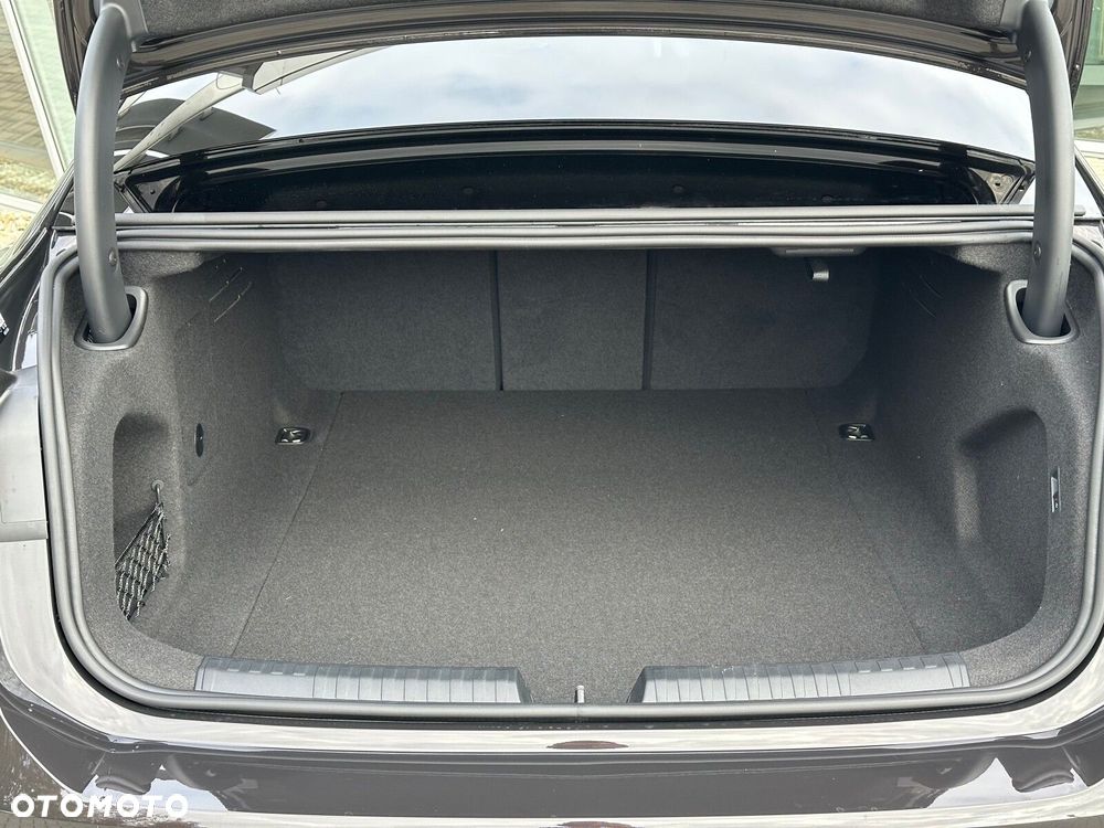 Audi A6 Limousine - 8