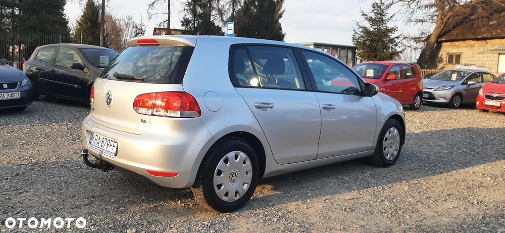 Volkswagen Golf - 10