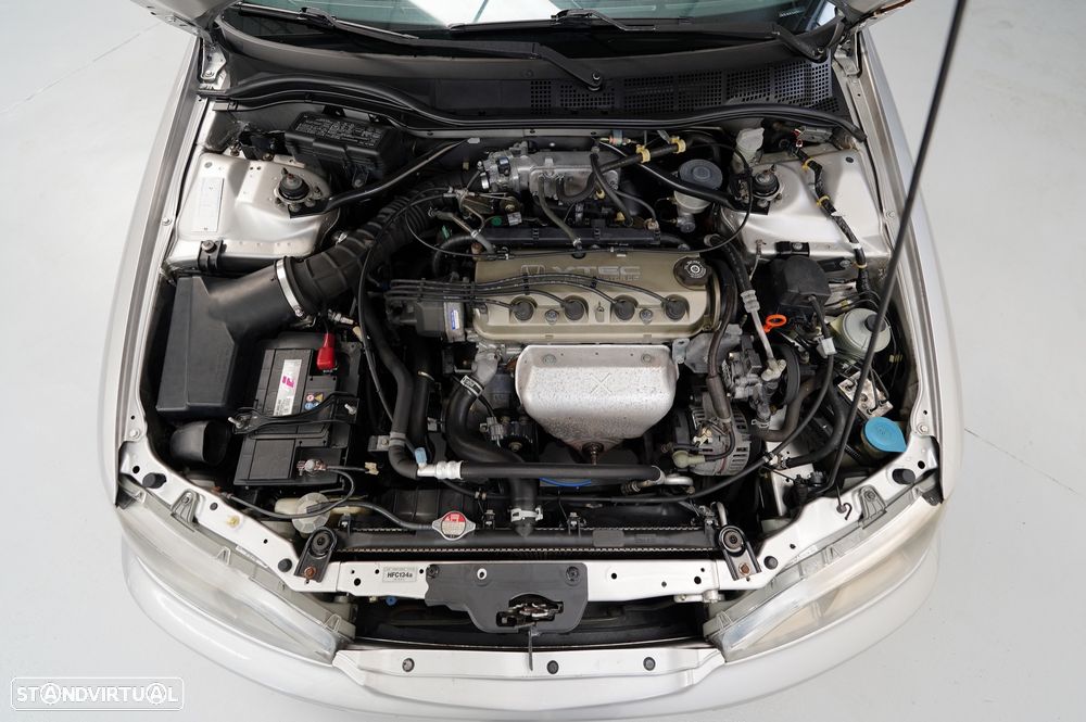 Honda Accord 2.0 ES - 37