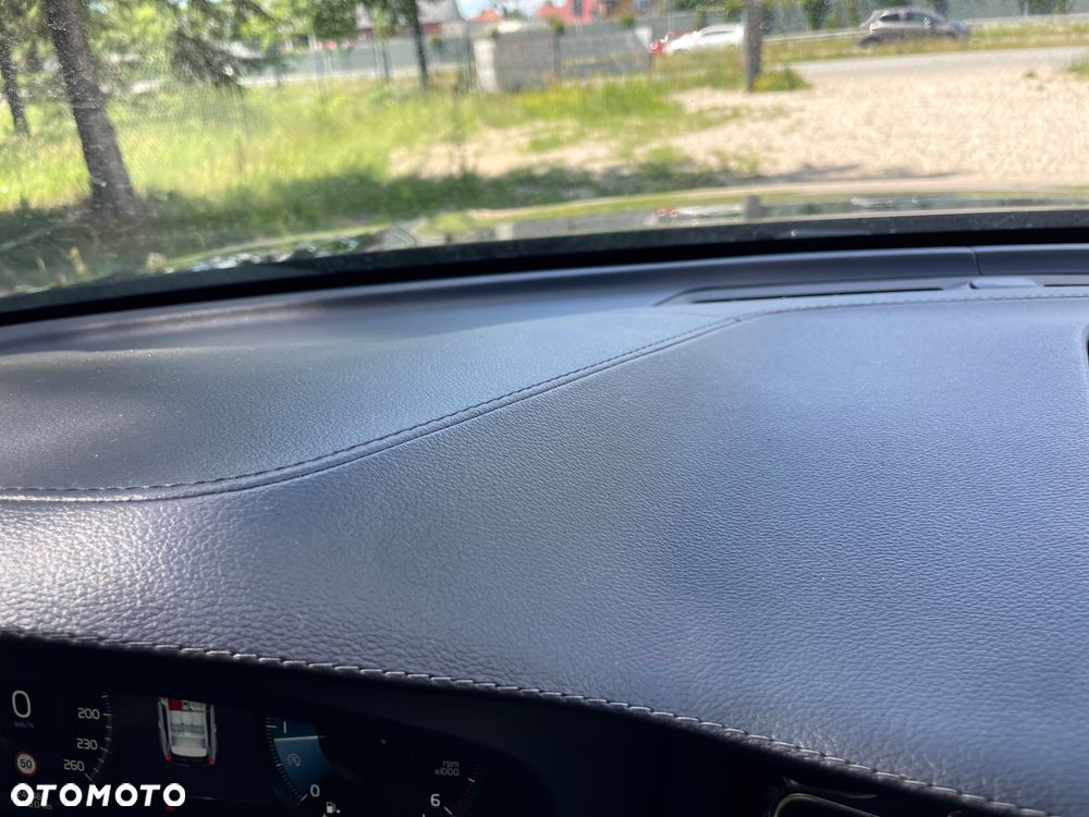 Volvo XC 60 D3 Inscription - 28