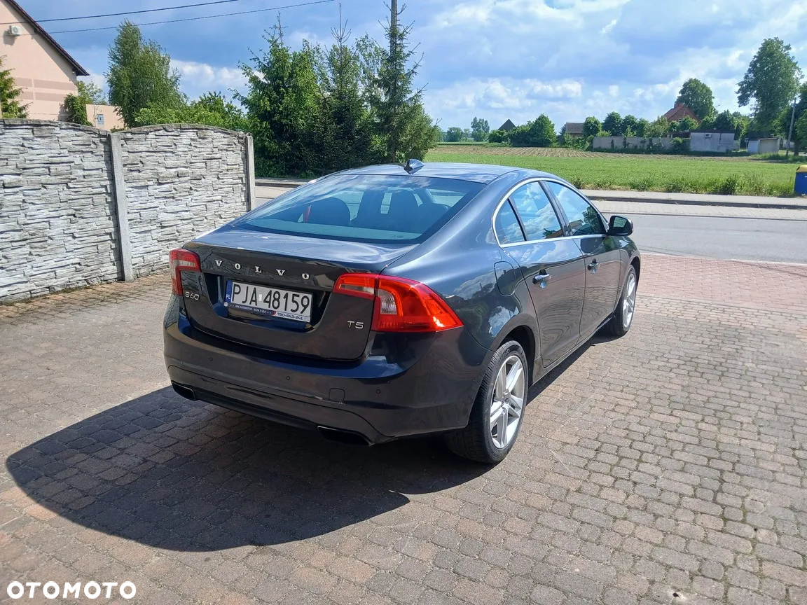 Volvo S60 - 9