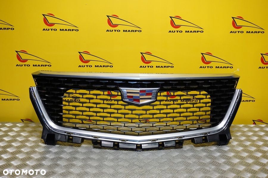 CADILLAC XT6 2020 - 2023 Atrapa Przód Grill Chrom USA - 2