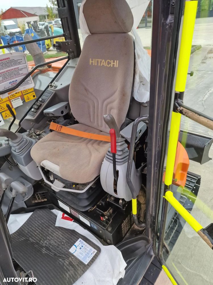 Hitachi ZX85-6, 2022, 2.582h, Masa Operationala 8,65t, CUPLA RAPIDA HIDRAULICA+3 CUPE NOI, SENILE NOI, Inst picon, camera spate, ad sapare 5m, ridica 4,5t, LAMA NIVELARE, Sistem antifurt, 58CP, Leasing 4 ani cu rata lunara 1300Eur/6500 lei,PROMOTIE 58.900eur - 6