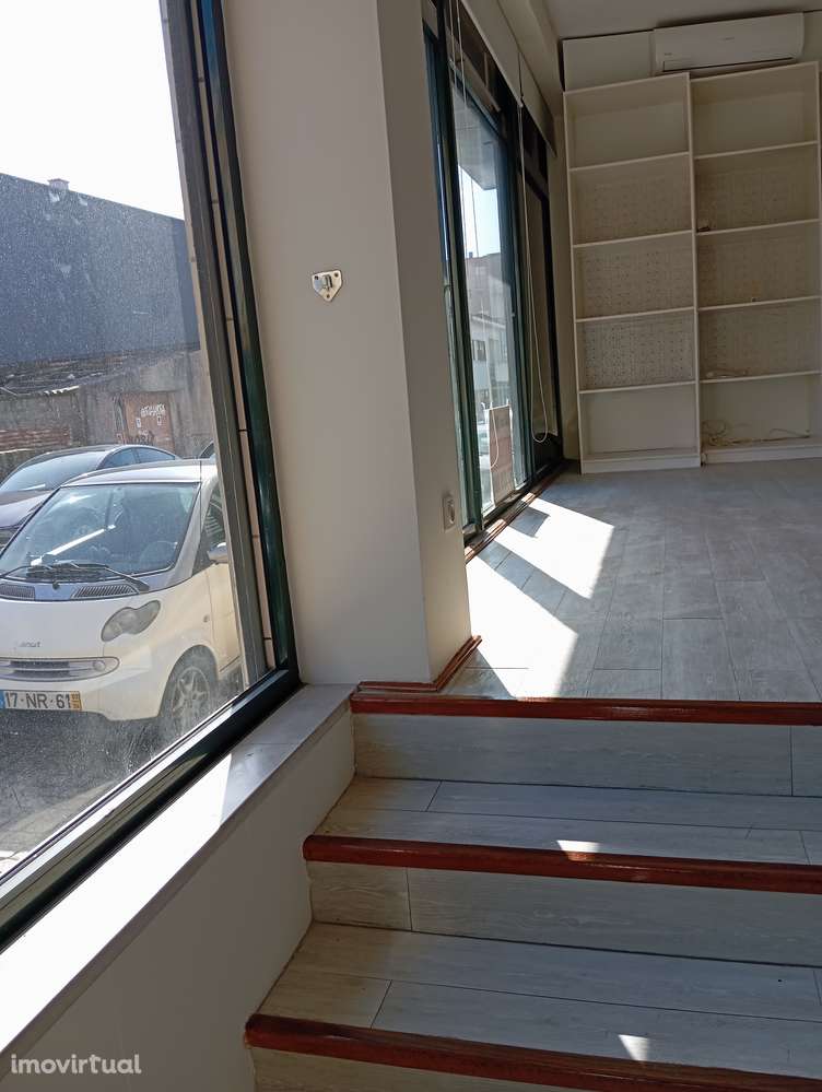 Loja no Centro de Matosinhos, perto da Câmara - Grande imagem: 4/15