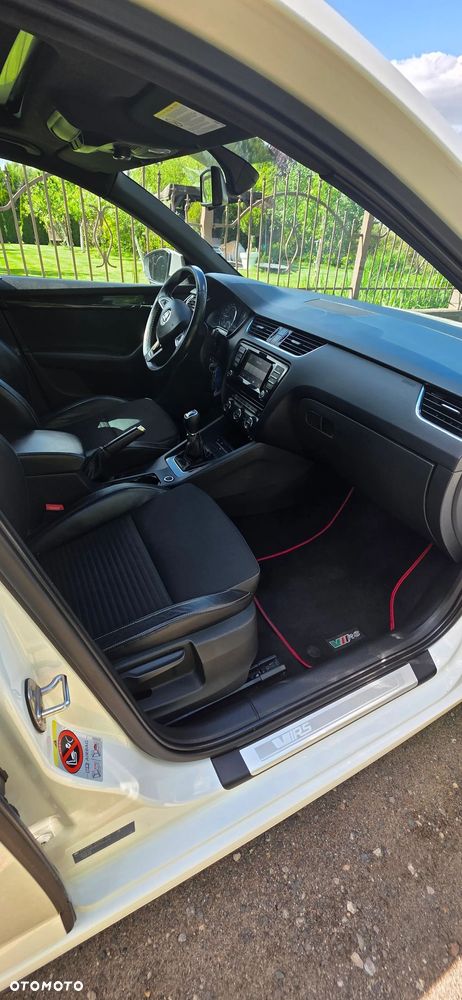 Skoda Octavia 2.0 TDI RS - 8