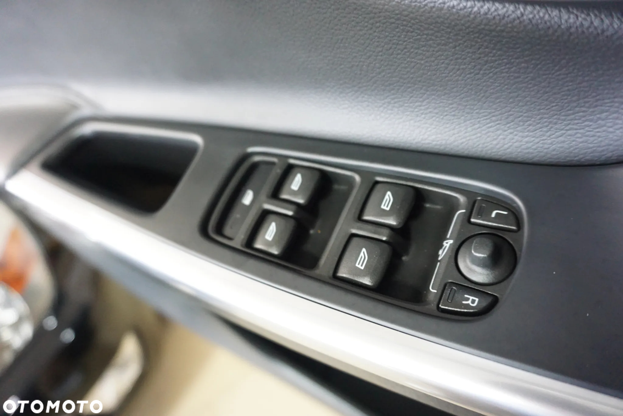 Volvo XC 60 - 27