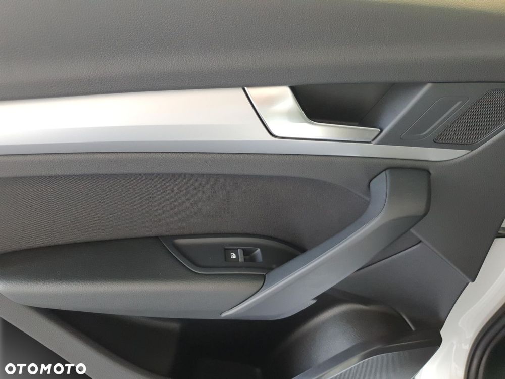 Audi Q5 35 TDI mHEV Advanced S tronic - 24