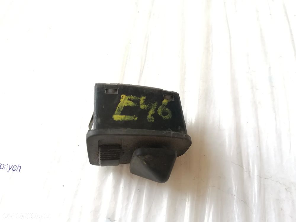BMW E46 Przełącznik regulacji lusterek 8373692 - 2