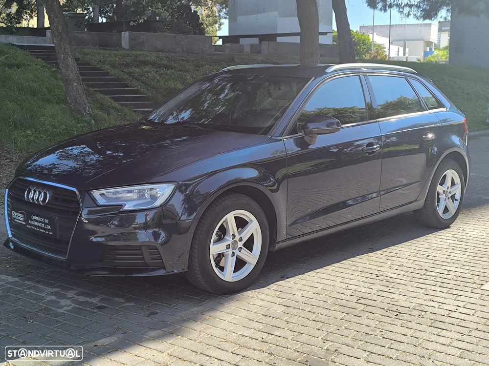 Audi A3 Sportback 1.6 TDI - 2