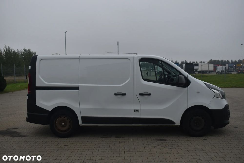 Renault Trafic - 8