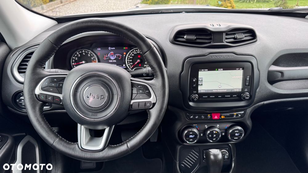 Jeep Renegade 1.4 MultiAir DSG Business Line - 30