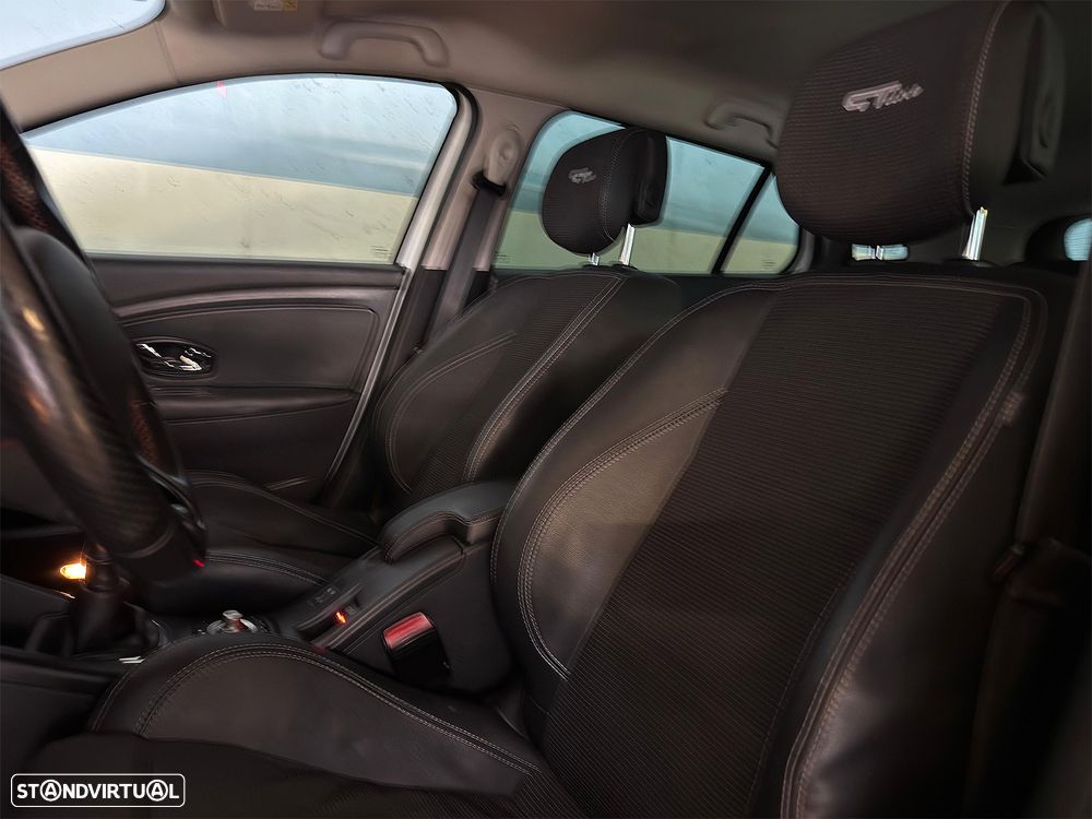 Renault Mégane Sport Tourer 1.5 dCi GT Line SS - 10