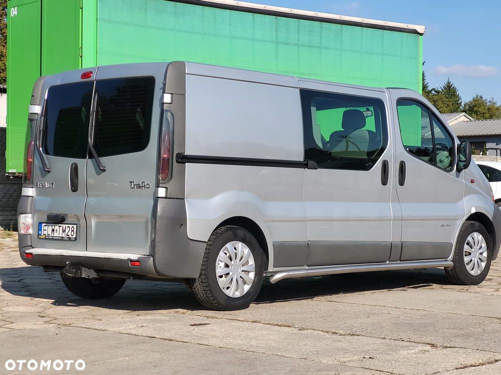 Renault TRAFIC - 11