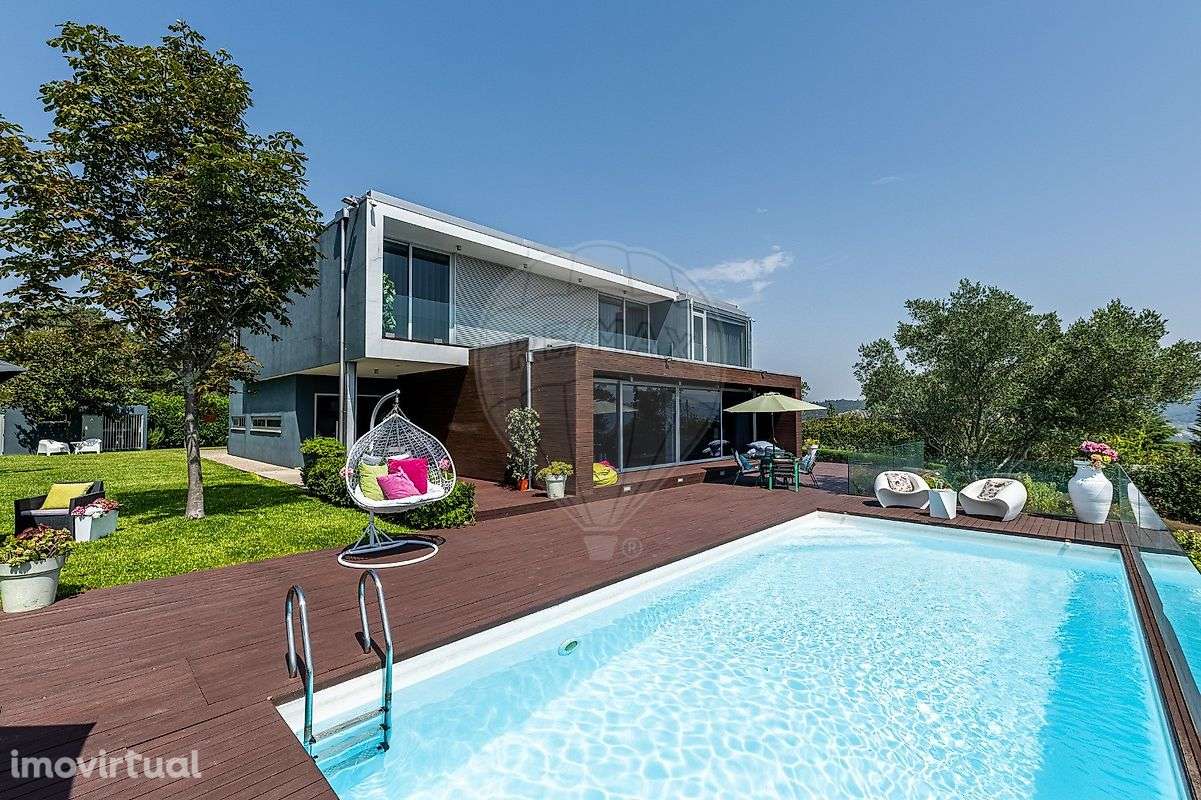 Exclusiva Moradia de LUXO em Vila Nova de Famalicão - Grande imagem: 3/30
