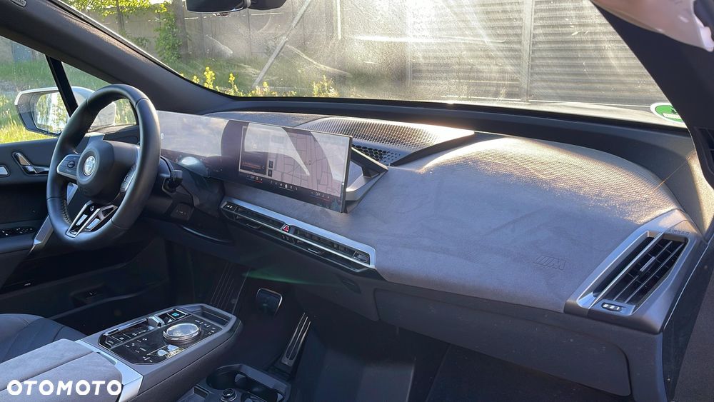 BMW iX xDrive45 - 20