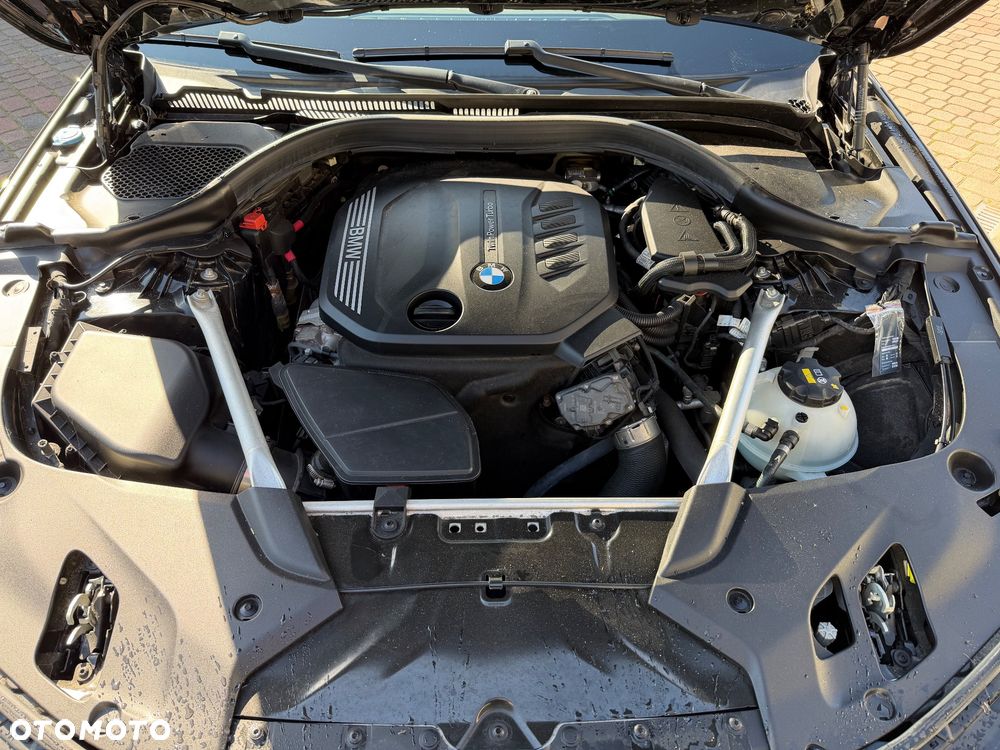 BMW Seria 5 - 12