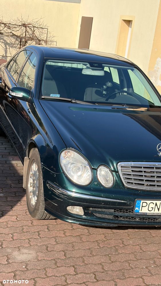 Mercedes-Benz Klasa E - 9
