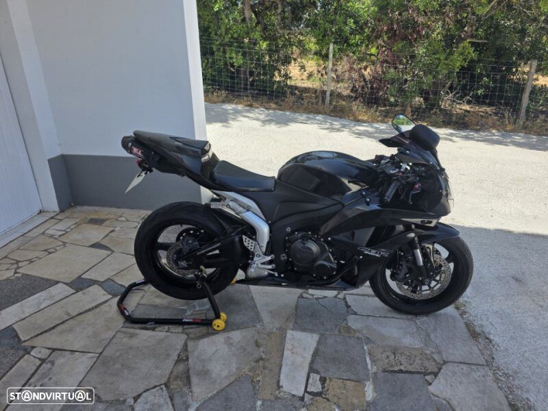 Honda CBR - 10