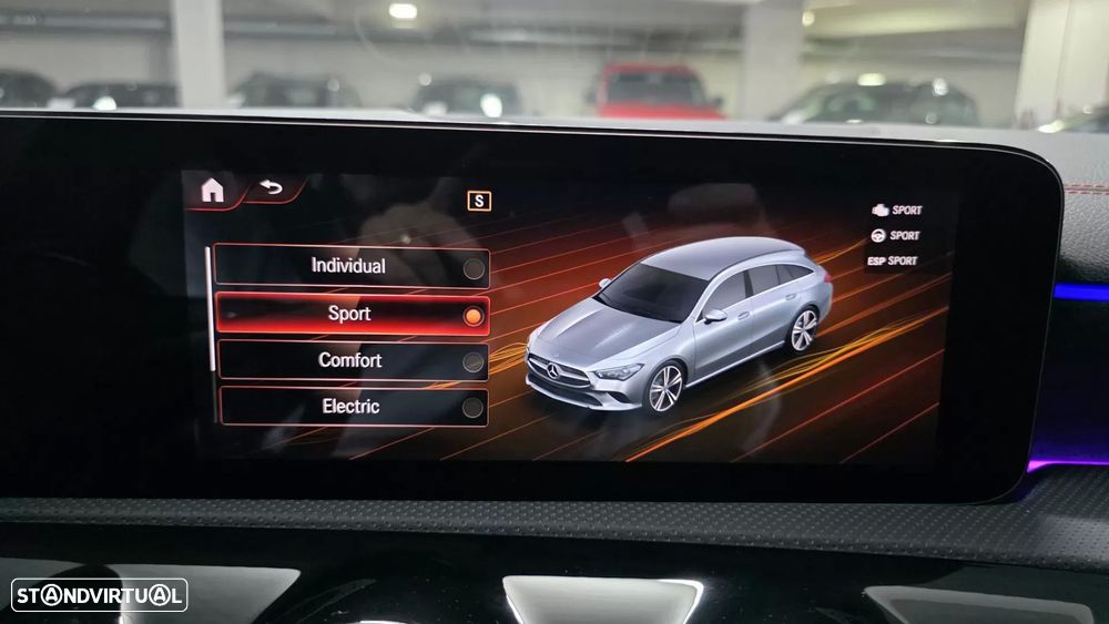 Mercedes-Benz CLA 250 e Shooting Brake AMG Line - 22