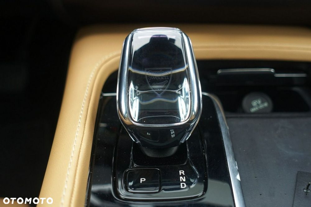 Volvo XC 90 B5 B AWD Ultimate Bright 7os - 13