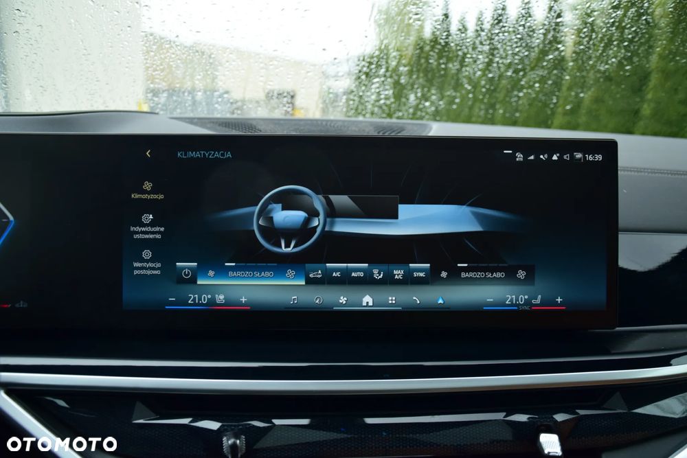 BMW X5 xDrive30d mHEV M Sport sport - 32