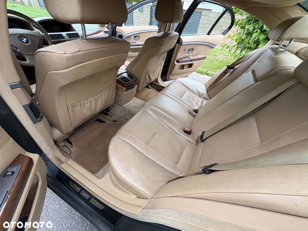 BMW Seria 7 730d - 25