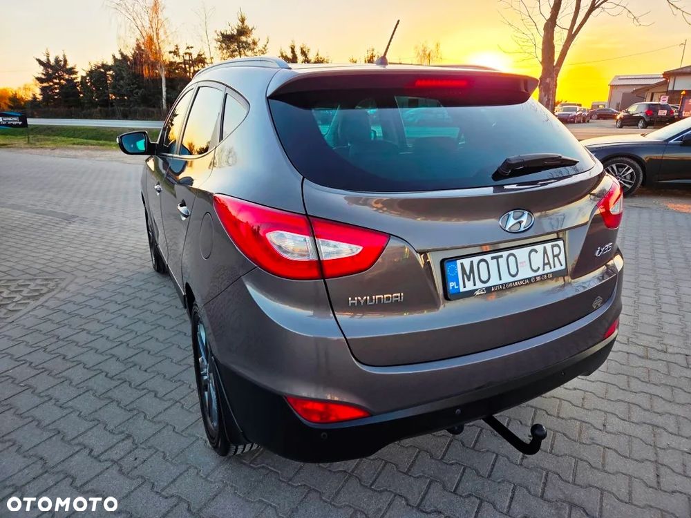 Hyundai ix35 - 12