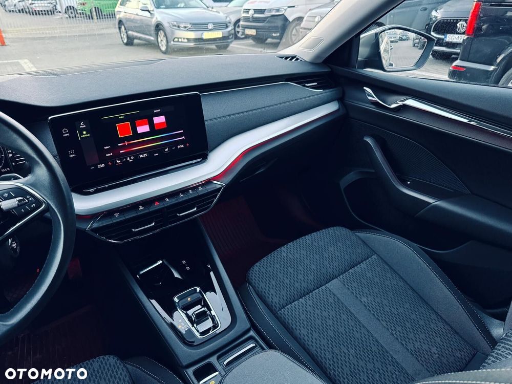 Skoda Octavia 2.0 TDI Style DSG - 21
