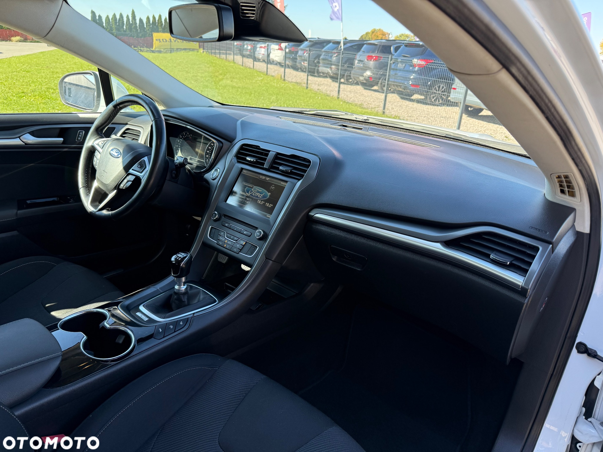 Ford Mondeo 2.0 TDCi Titanium - 20