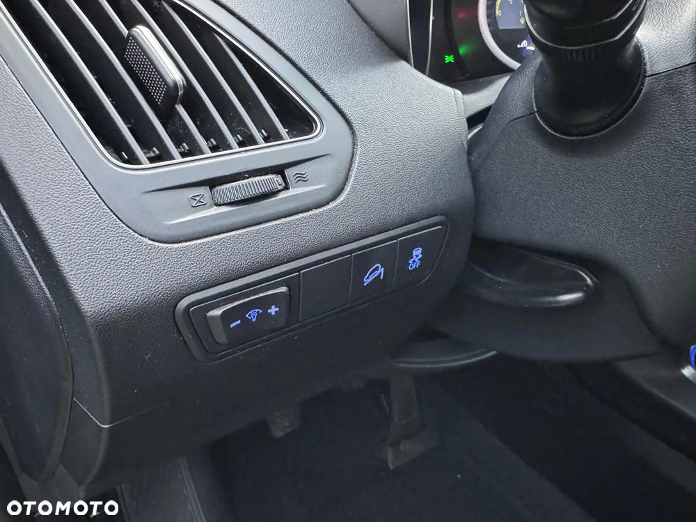 Hyundai ix35 - 15
