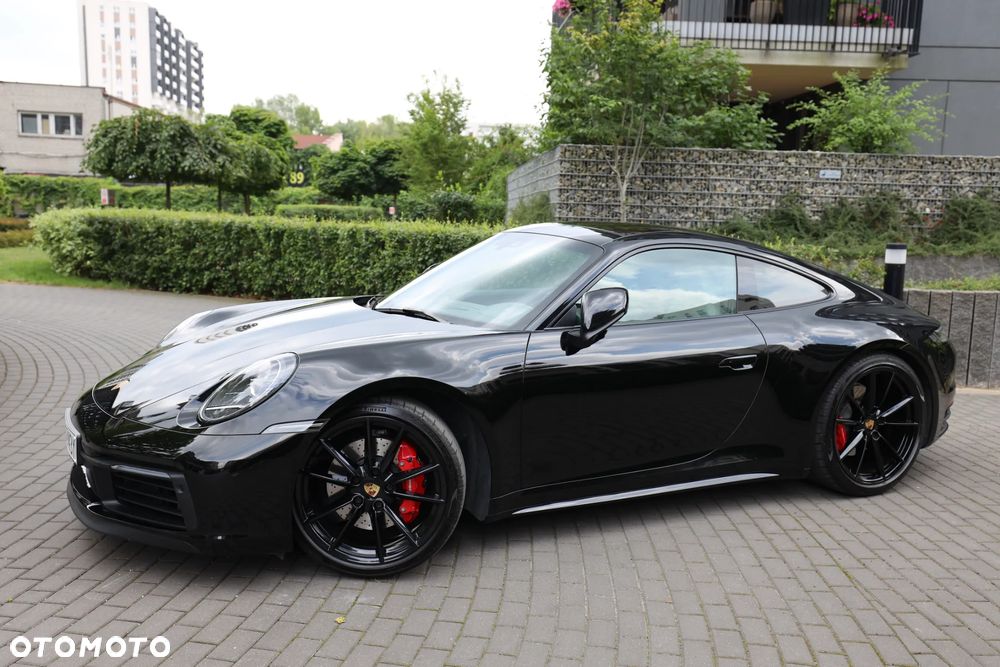 Porsche 911 Carrera S - 13