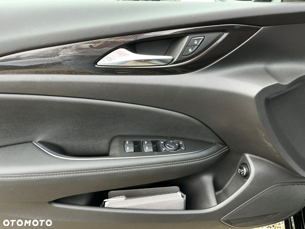 Opel Insignia 2.0 CDTI Elegance S&S - 35