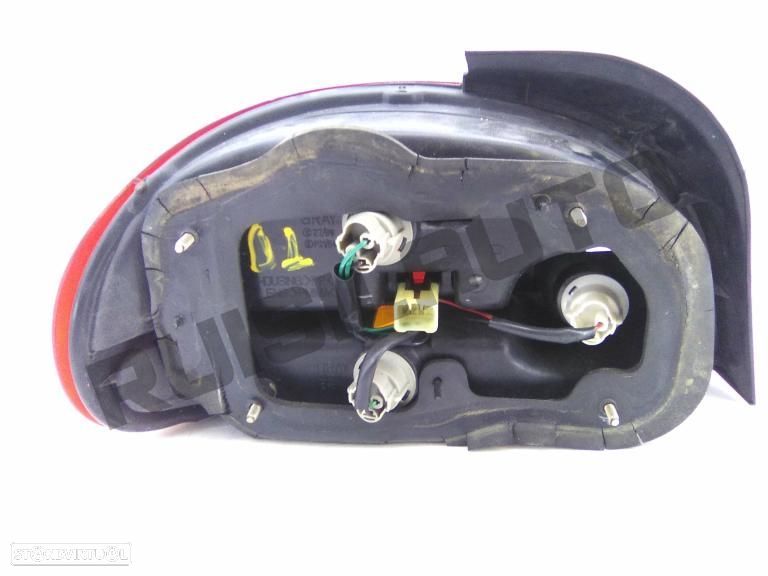 Farolim Trás Painel Esquerdo  Hyundai Accent I [1993_1999] 1.3 - 2