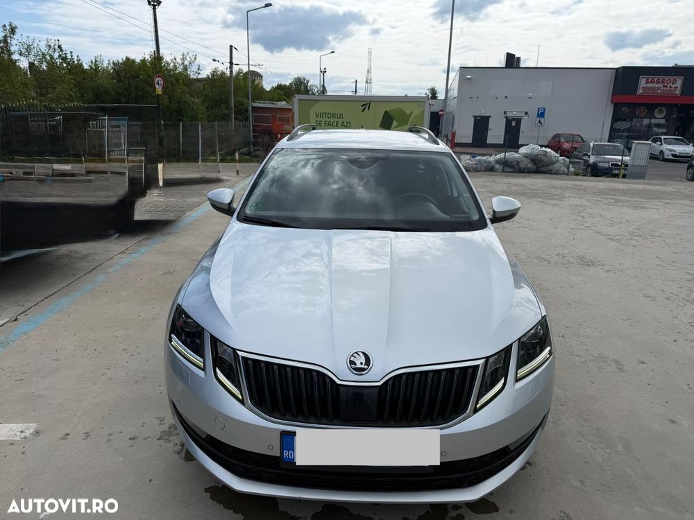 Skoda Octavia 1.6 TDI DSG Premium Edition - 2