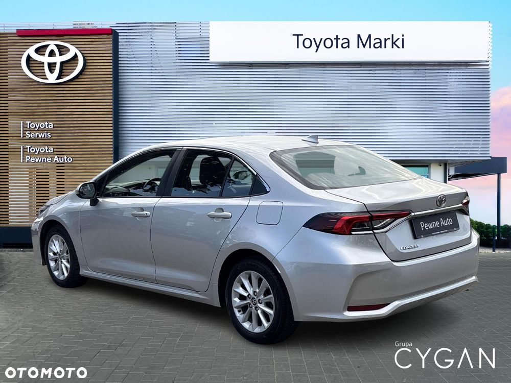 Toyota Corolla - 3