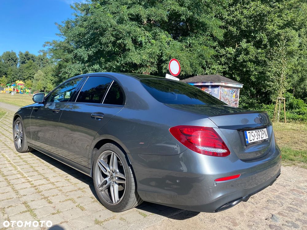 Mercedes-Benz Klasa E 220 d 4-Matic AMG - 3
