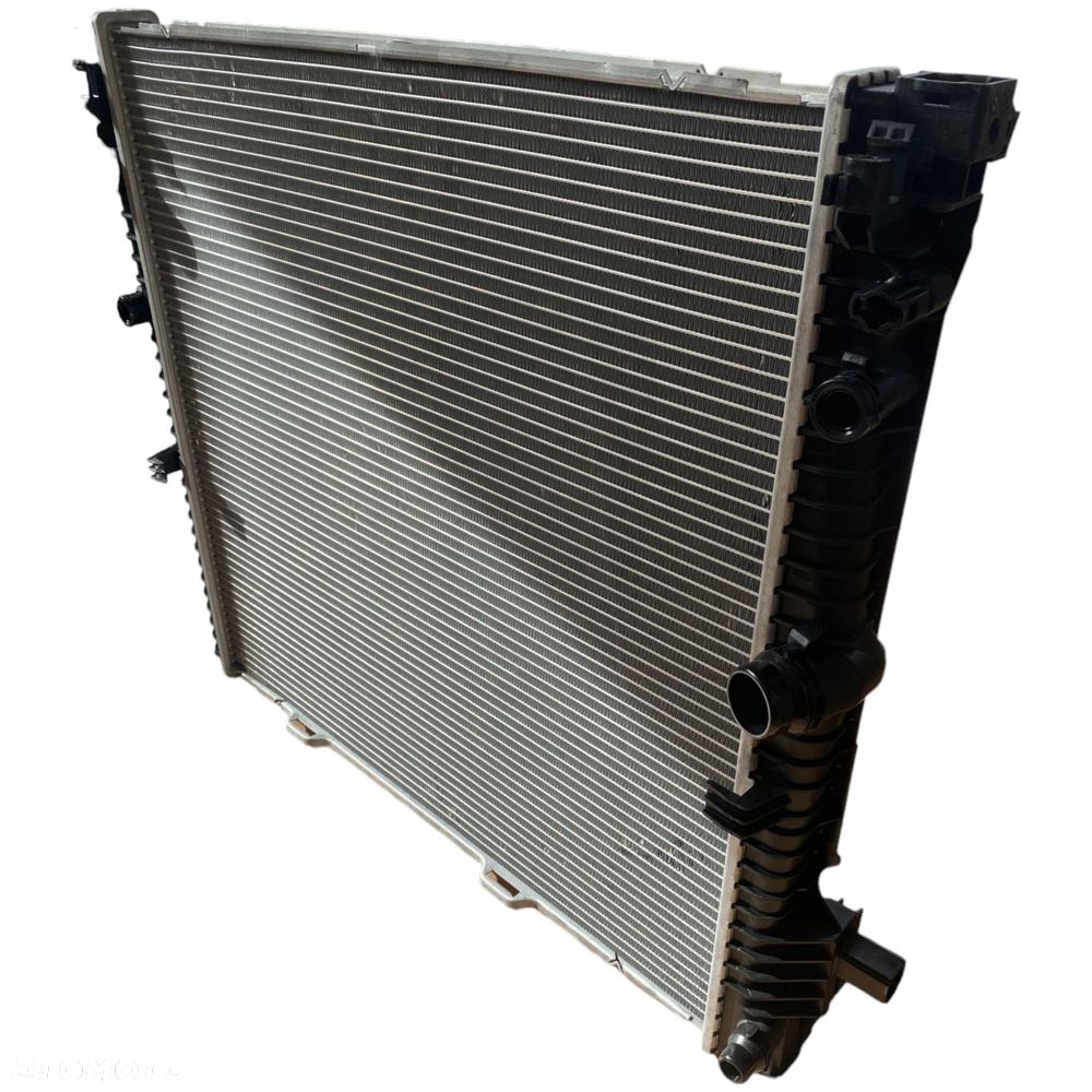 CHŁODNICA WODY silnika BMW X3 G01 X4 G02 17118642742 - 2