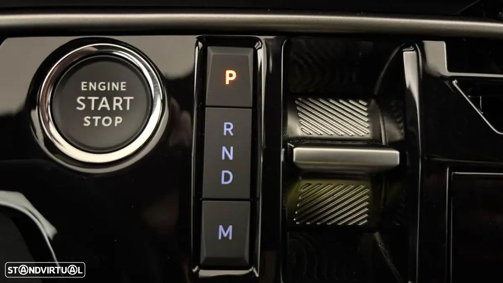 Peugeot 3008 1.2 Hybrid Allure e-DCS6 — fotografia 14