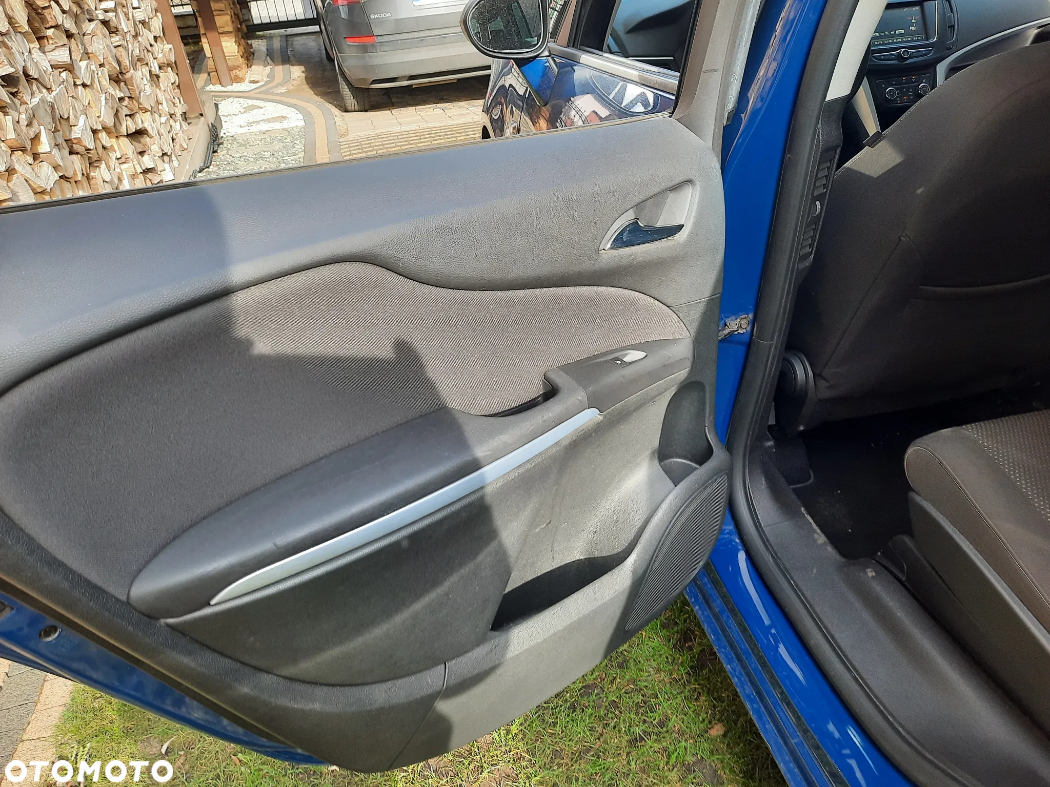 Opel Zafira 2.0 D Automatik 120 Jahre - 10