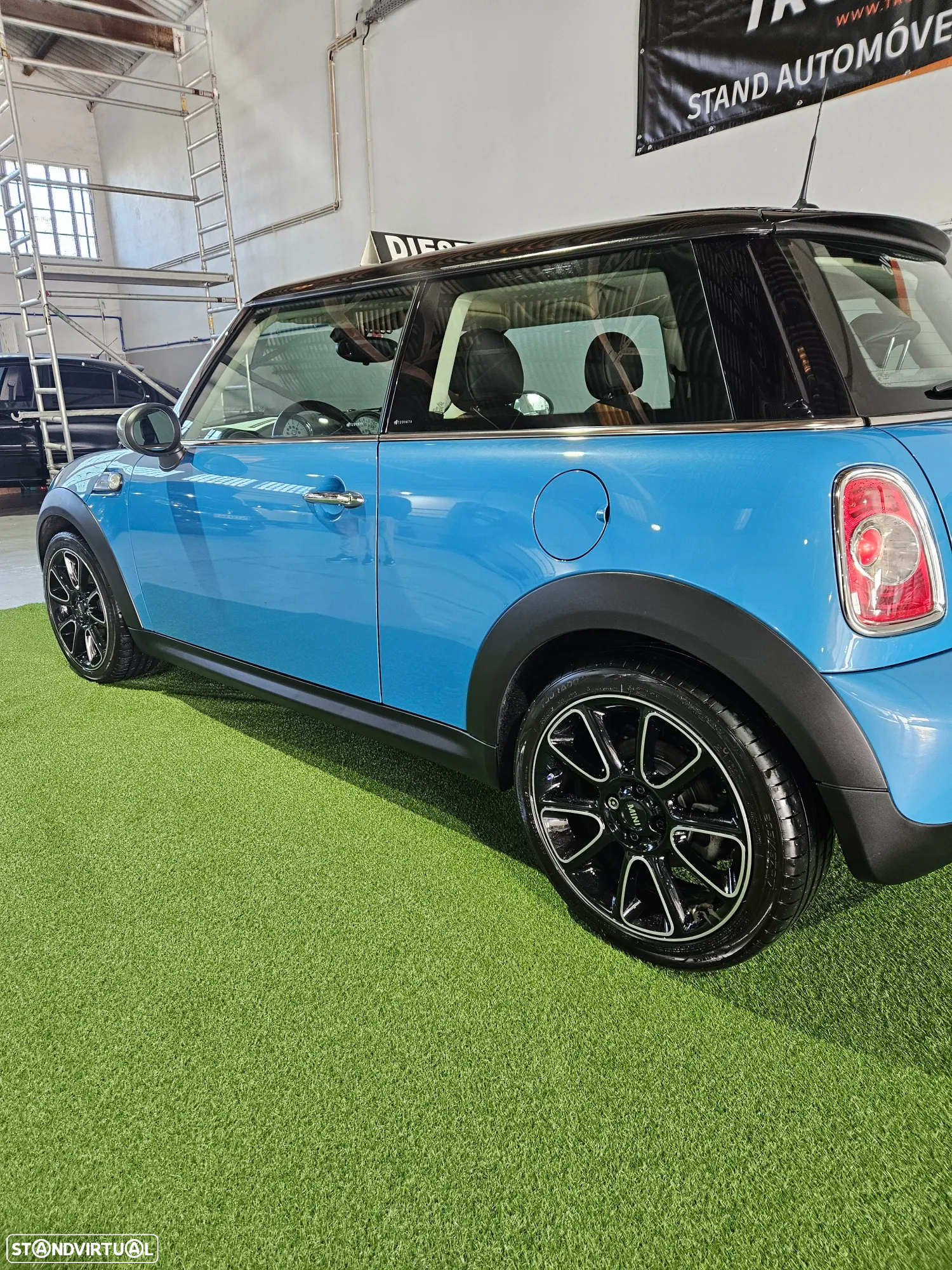MINI 3 Portas Cooper D Bayswater - 4