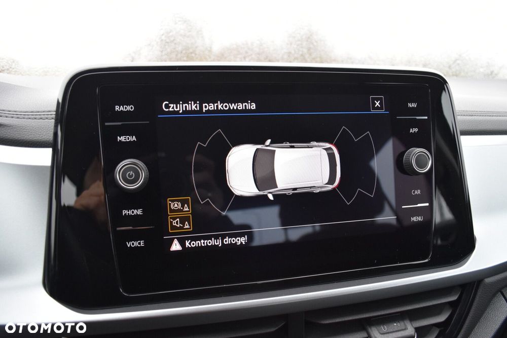 Volkswagen T-Roc 1.5 TSI Life - 16